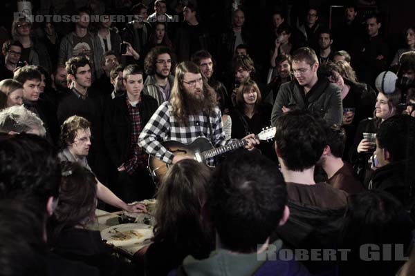 MAPS AND ATLASES - 2011-02-03 - PARIS - La Maroquinerie - Dave Davison - Chris Hainey